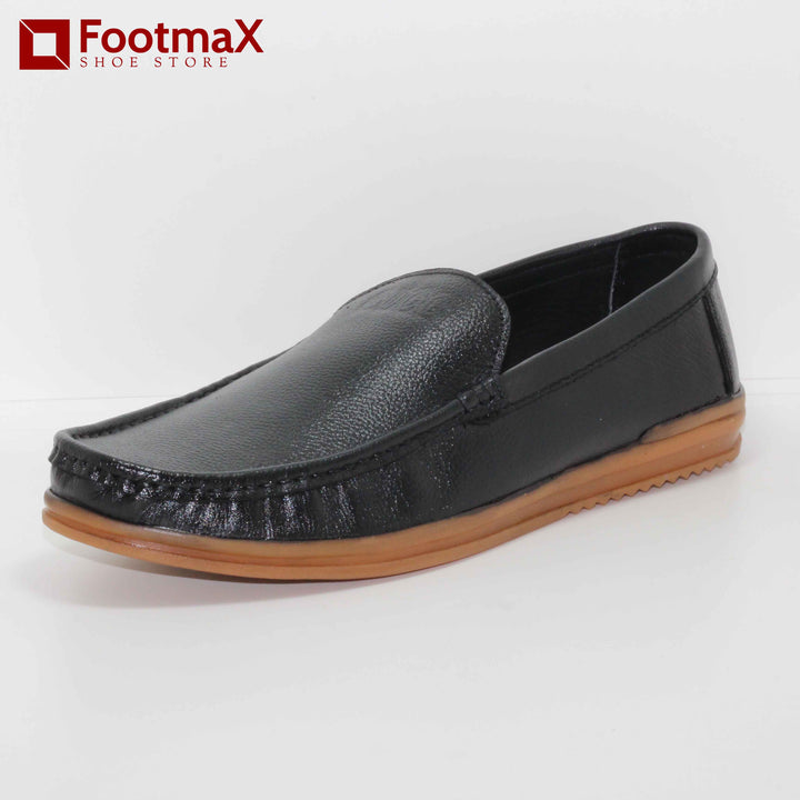rafted from high-quality black Coe leather, loafer shoes for men are a must-have for any fashion-forward man - footmax (Store description)