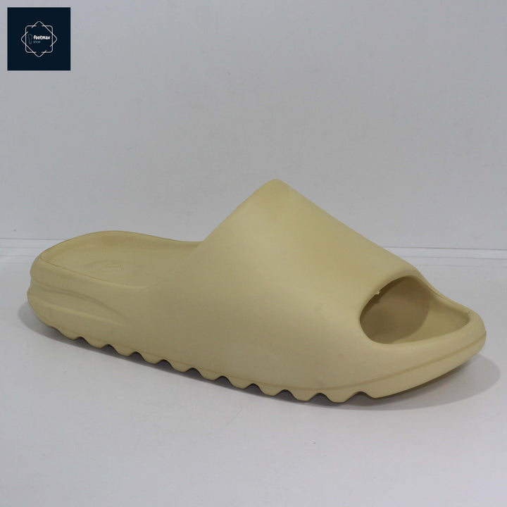 stylish slippers are an ideal choice for men. - footmax (Store description)