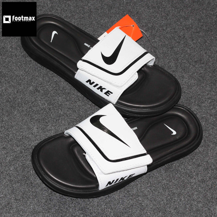 These Nike slides feature an EVA construction that provides lightweight cushioning and comfort. - footmax (Store description)