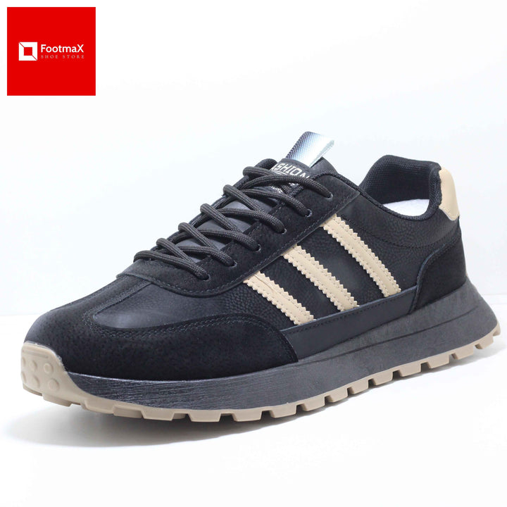 adidas men's casual sneaker - made for comfort and style. With its high-quality materials - footmax (Store description)