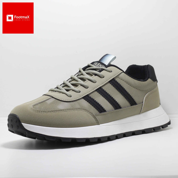 adidas men's casual sneaker - made for comfort and style. With its high-quality materials - footmax (Store description)