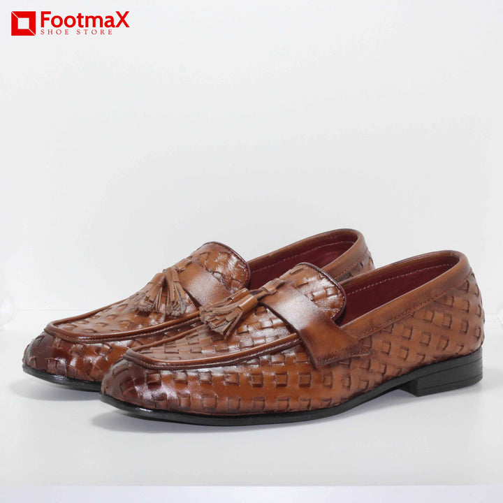 Genuine leather Loafer shoes - footmax (Store description)